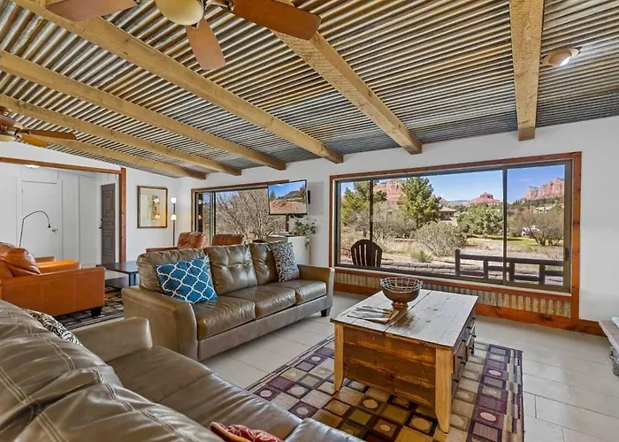 Сasa de vacaciones Mid-century Ranch In With Fantastic Red Rock Views